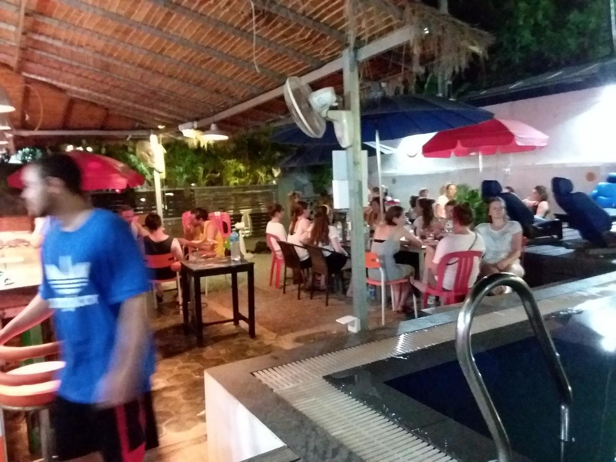 The Living Quarters Hostel 543 Siem Reap Esterno foto